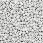 Abalorios Miyuki Delica's 11/0 Opaque matte light smoke grey DB-1518