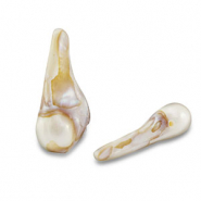 Perlas de agua dulce forma irregular Blanco natural-marr&oacute;n