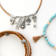 Set de inspiraciones DIY: Crea pulseras trendy con complementos metálicos DQ