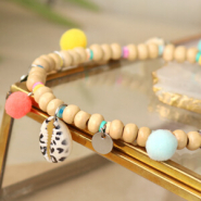 Set de inspiraciones Joyería y accesorios con conchas Kauri & colgantes pompón