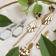 Set de inspiraciones Te mostramos cómo crear una colección de pendientes con colgantes y entrepiezas de metal DQ