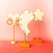 Nuevo  Diversos expositores de joyería imprescindibles