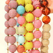 Set de inspiraciones Crear collares statement con abalorios acrílicos y cordón encerado