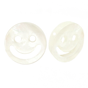 Abalorios conchas smiley Blanco (color natural)