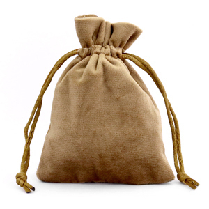 Bolso de terciopelo Marr&oacute;n