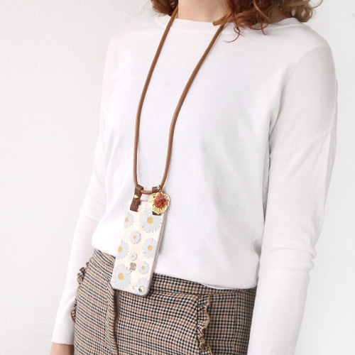 S&uacute;per f&aacute;cil: cord&oacute;n para m&oacute;vil 