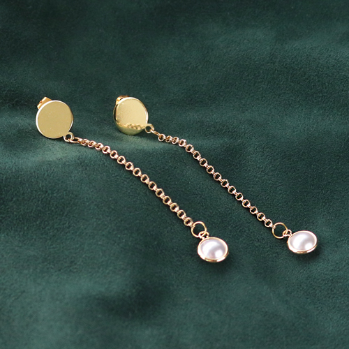 &iexcl;Esta es la nueva tendencia oto&ntilde;o-invierno &lsquo;19/&rsquo;20! Pendientes, pulseras y collares con cadena jasseron y colgantes de cristal.