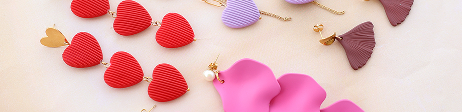 Nueva colecci&oacute;n de abalorios acr&iacute;licos y colgantes 