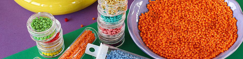 Nueva colecci&oacute;n de rocallas de vidrio