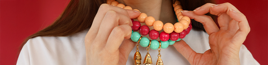 Nuevos collares BY31® de abalorios acrílicos redondos Nuevos collares BY31® de abalorios acrílicos redondos